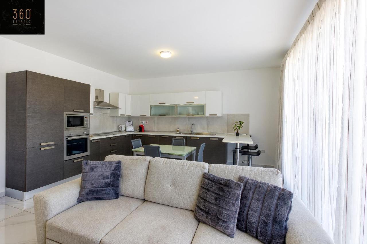 Lux Sea Front Penthouse With Breathtaking Views In St Pauls By 360 Estates Apartment เซนต์พอลส์เบย์ ภายนอก รูปภาพ