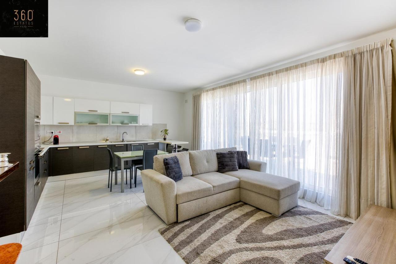 Lux Sea Front Penthouse With Breathtaking Views In St Pauls By 360 Estates Apartment เซนต์พอลส์เบย์ ภายนอก รูปภาพ