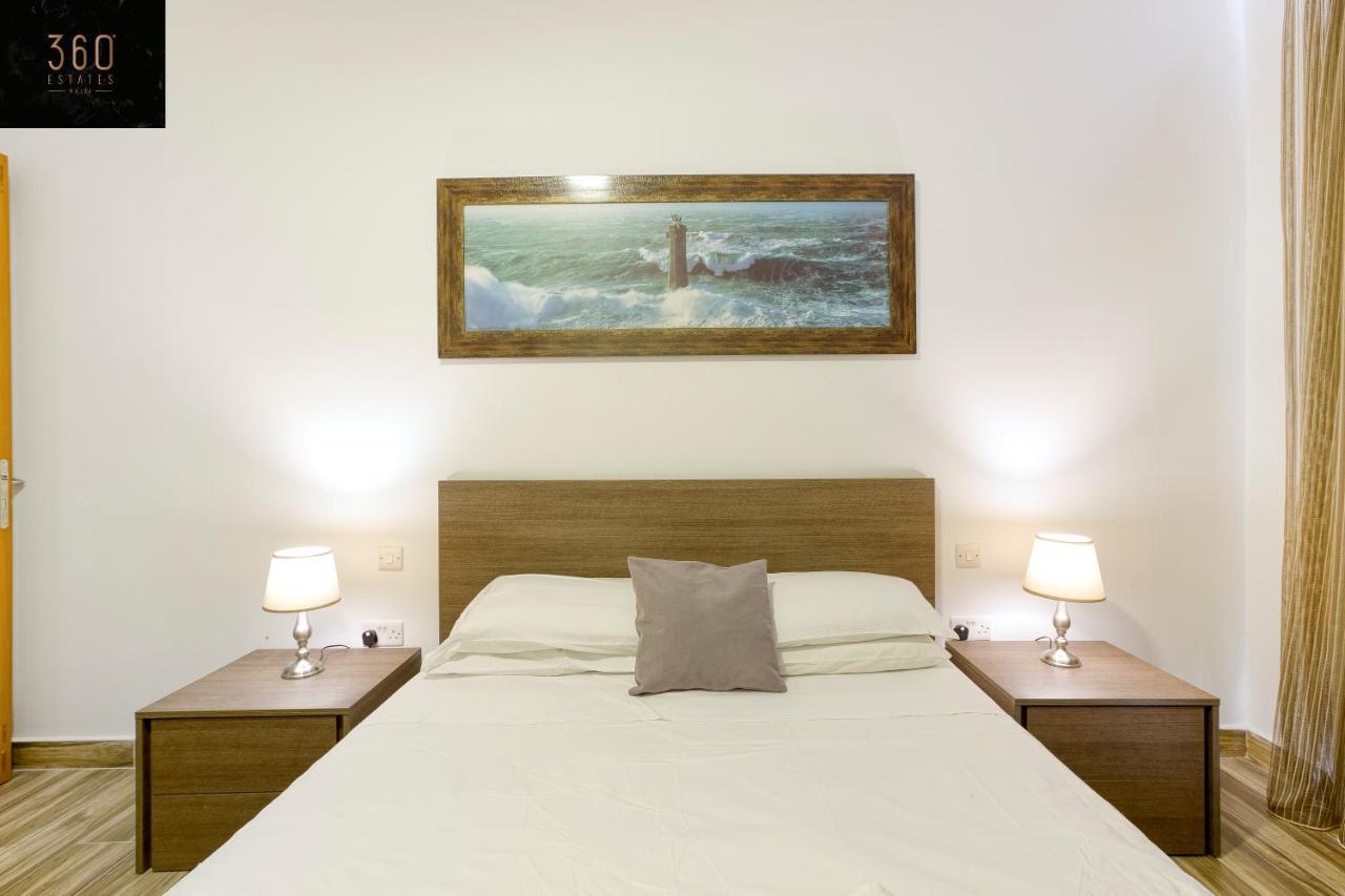 Lux Sea Front Penthouse With Breathtaking Views In St Pauls By 360 Estates Apartment เซนต์พอลส์เบย์ ภายนอก รูปภาพ
